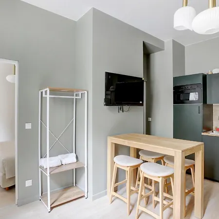 1br - Village Batignolles * Paris
